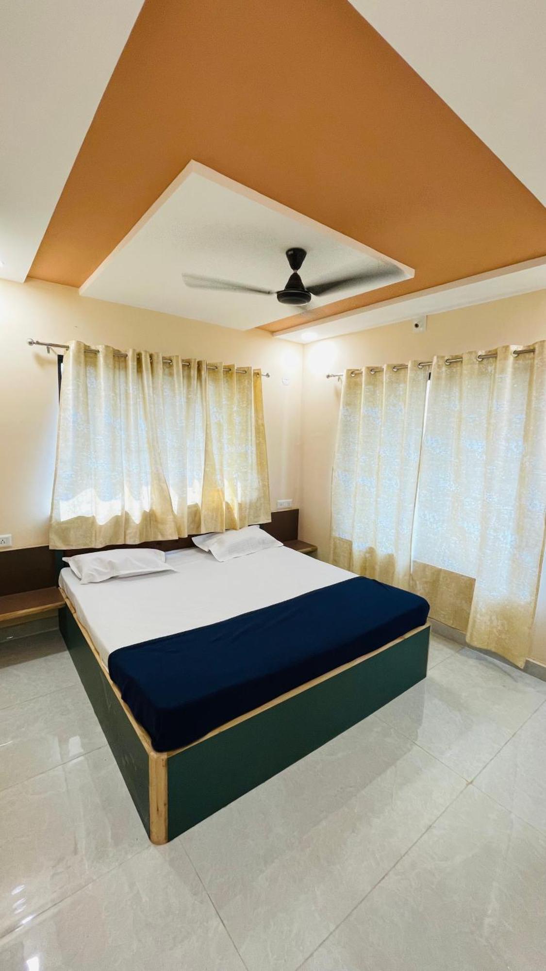 Devka House Hotel Daman Exterior photo